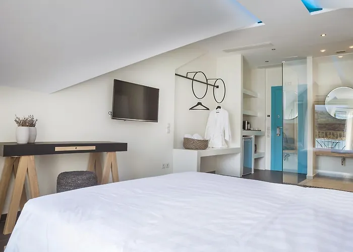 Argostoli Marina Suites